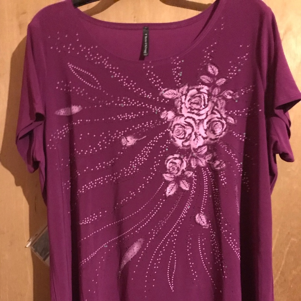 Blouse with floral and sequin detail